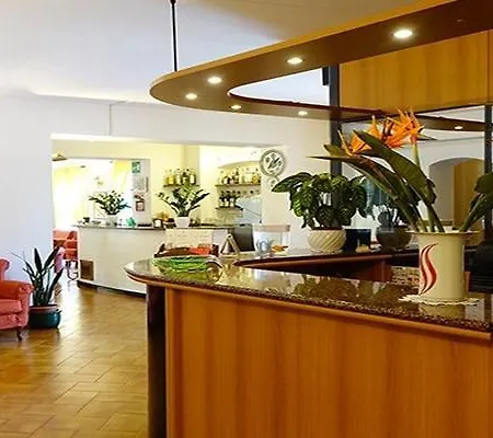 Hotel Garibaldi Finale Ligure