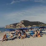 ホテル Garibaldi 3*