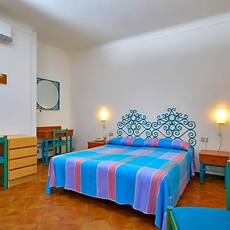 Garibaldi Отель 3*