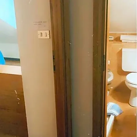 Garibaldi Hotel 3*