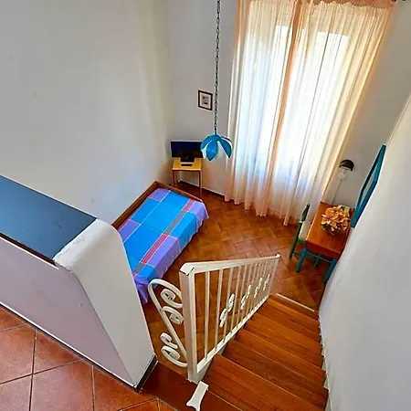 Garibaldi 3*