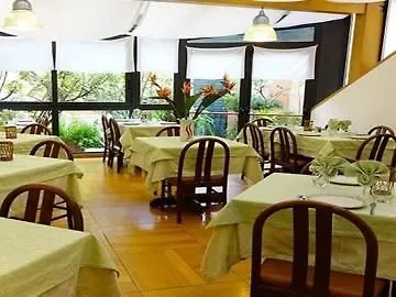 Garibaldi Hotel 3*
