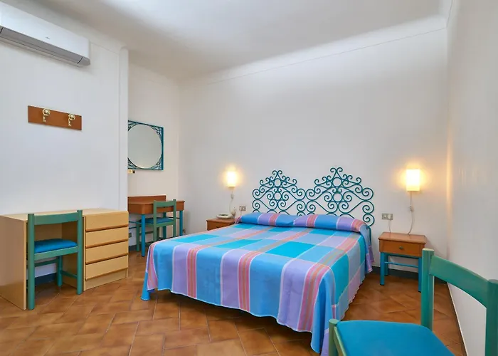 Garibaldi Hotel
